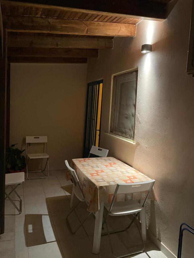 Maria'S Haus In Artemida Apartment Екстериор снимка